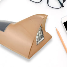 Shark Fin Light With Remote, LED Signal Antenna Solar Shark Fin Car Roof Light Sensor Decoration Flashing Lamps, Solar Powered Radio Signal for Car Lamp Accessories (1 Pc)